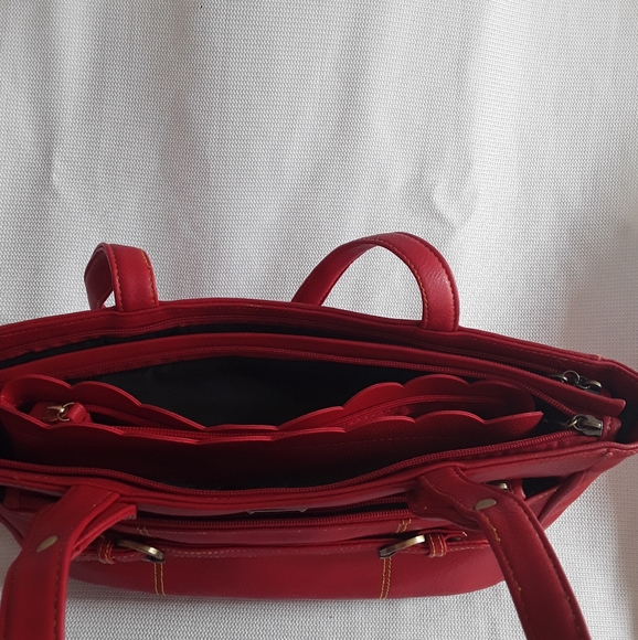 Red Ladies bag - Picture 8 of 16